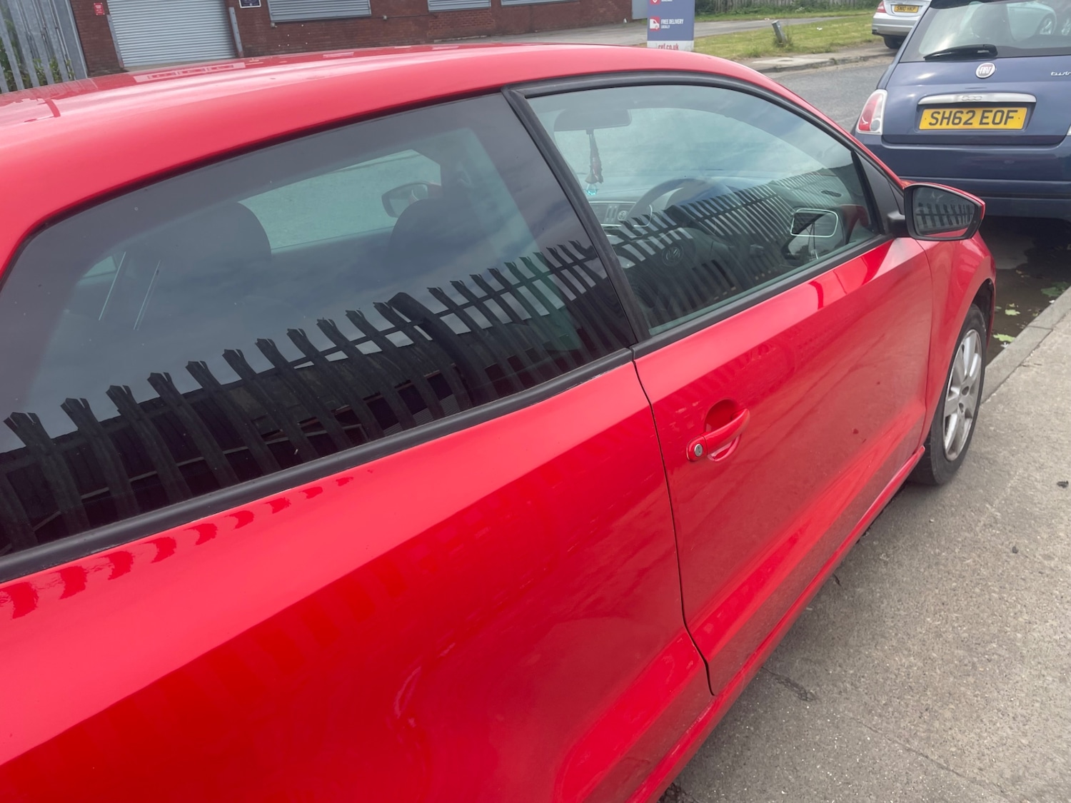 Used Volkswagen Polo 2013 for sale - 76719641: Photo 2