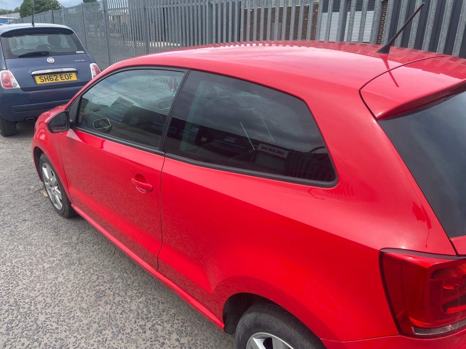 Used Volkswagen Polo 2013 for sale - 76719641: Photo 3