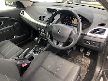 Used Renault Megane 2013 for sale - 75301608: Photo