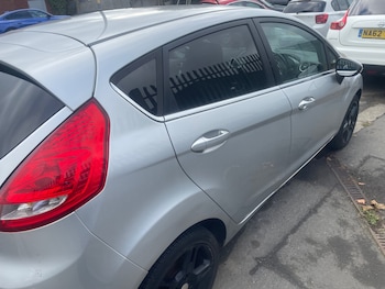 Used Ford Fiesta 2012 for sale - 76206287: Photo 3