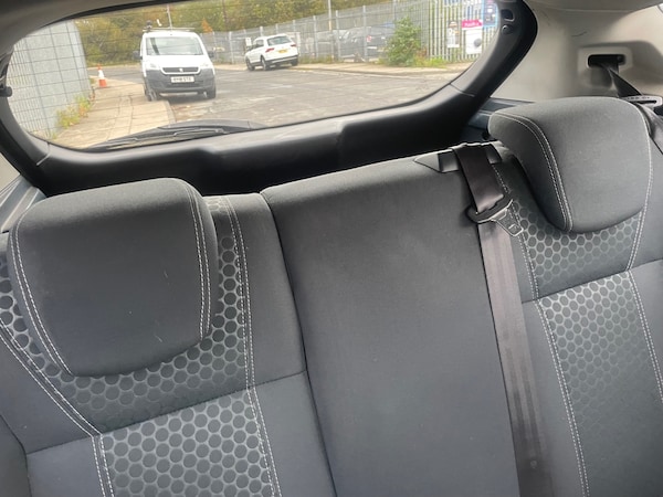 Used Ford Fiesta 2012 for sale - 76206287: Photo 9