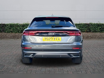 Used Audi Q8 2023 for sale - 78021752: Photo