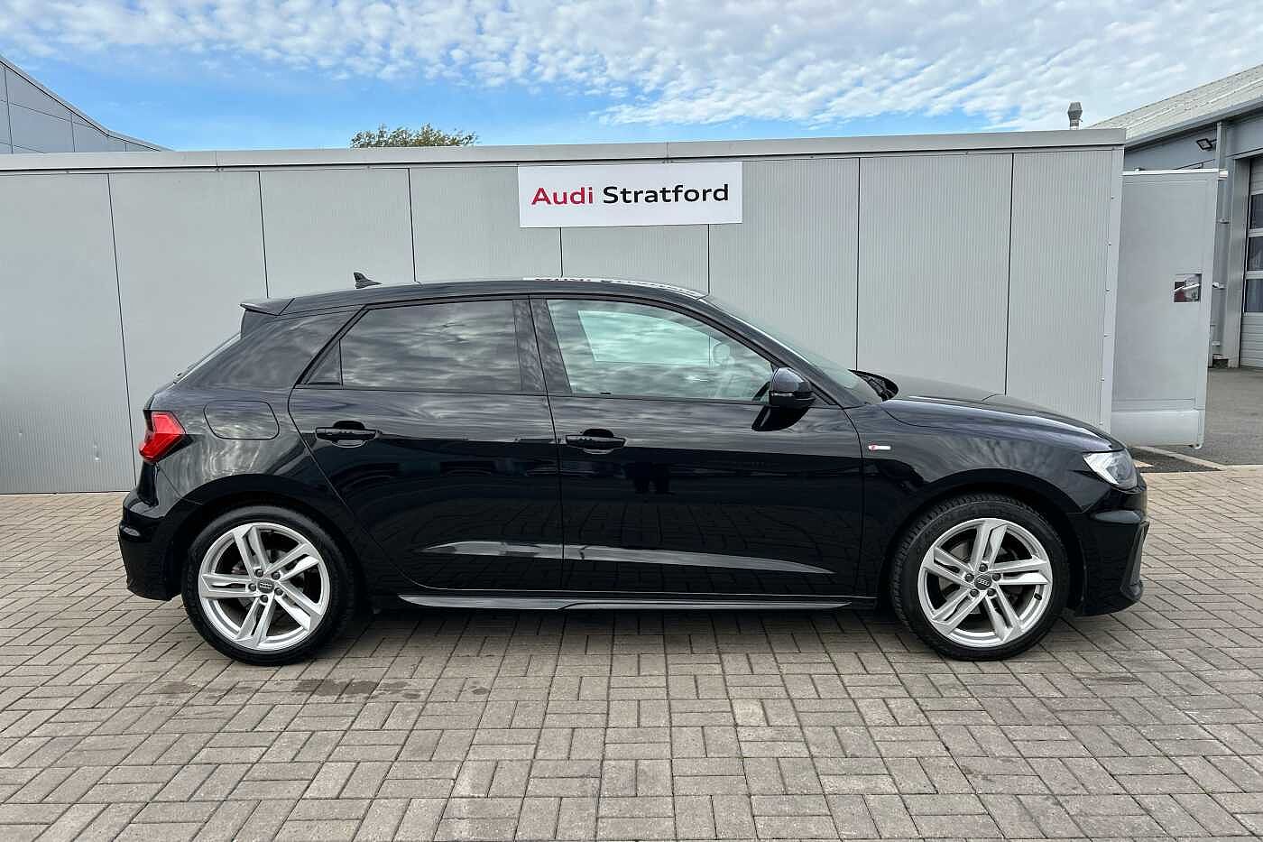 Used Audi A1 2020 for sale - 76389682: Photo 4