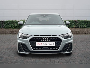 Used Audi A1 2024 for sale - 77725211: Photo