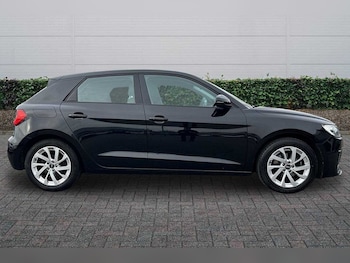 Used Audi A1 2023 for sale - 77575938: Photo