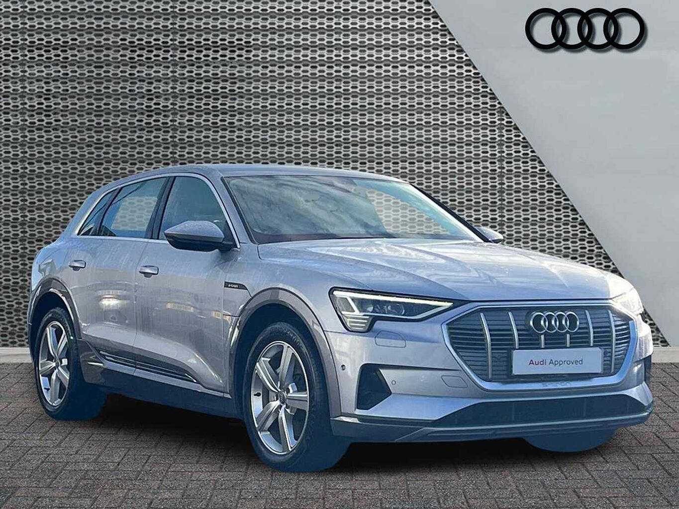 Used Audi e-tron 2020 for sale - 78073829: Photo 1