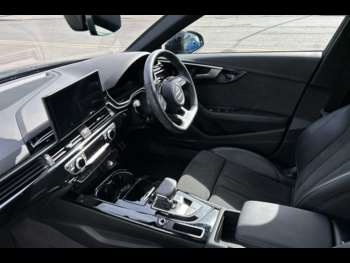 Used Audi A4 2021 for sale - 74244125: Photo