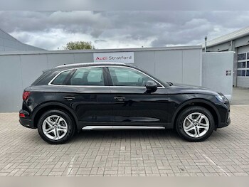 Used Audi Q5 2023 for sale - 75602301: Photo