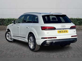 Used Audi Q7 2025 for sale - 76716719: Photo