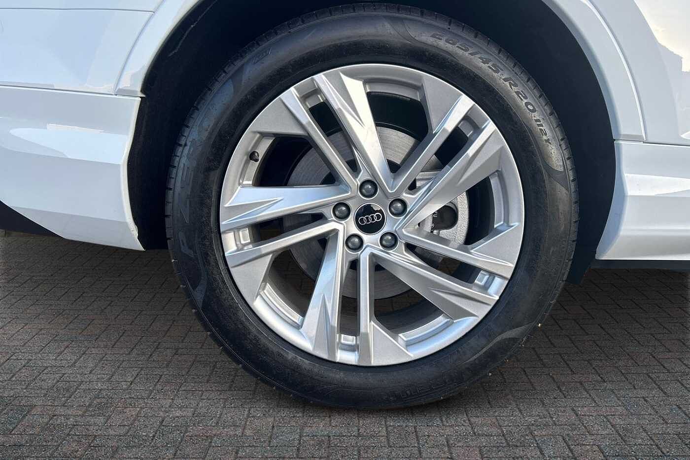 Used Audi Q7 2025 for sale - 76716719: Photo 5