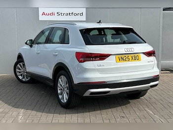 Used Audi Q3 2025 for sale - 75432292: Photo
