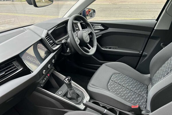 Used Audi A1 2025 for sale - 76123976: Photo 2