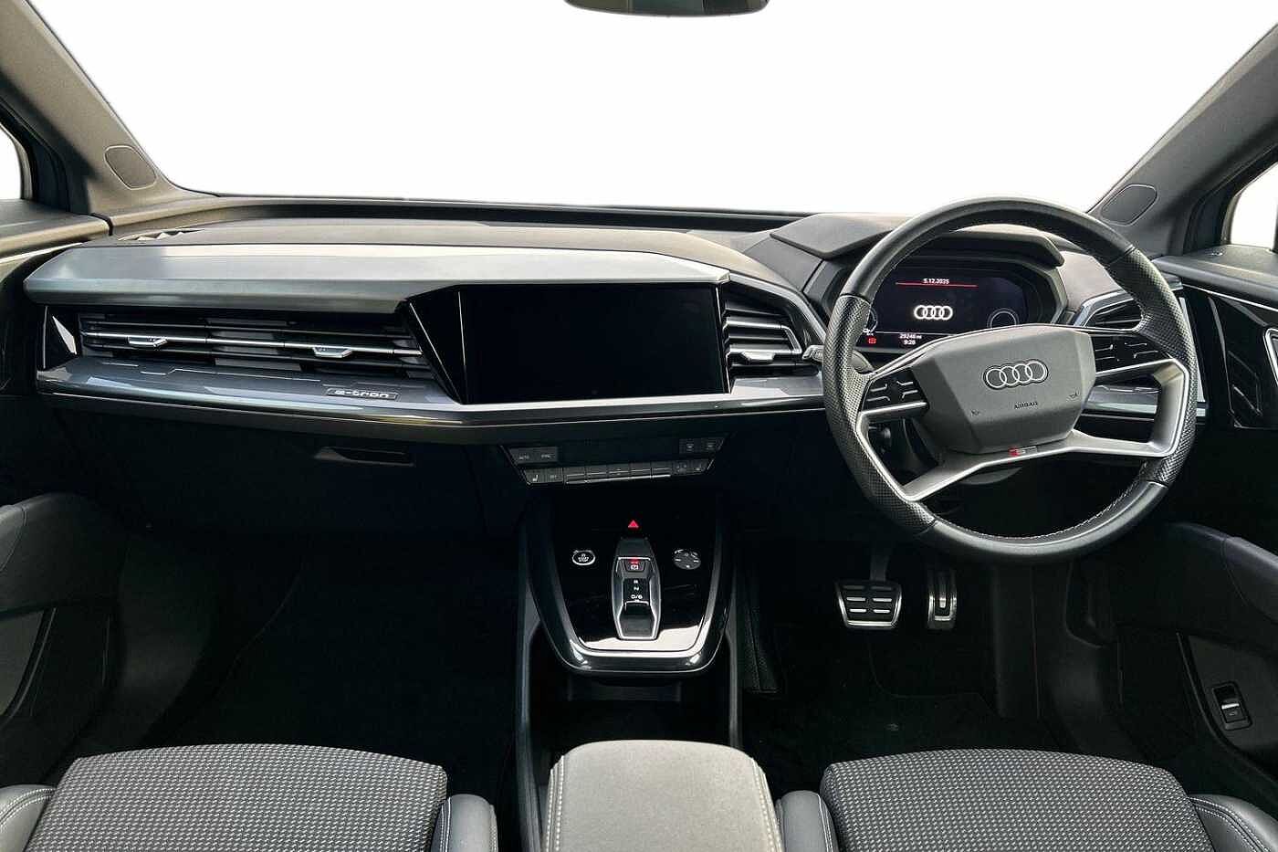 Used Audi Q4 e-tron 2022 for sale - 76800331: Photo 9