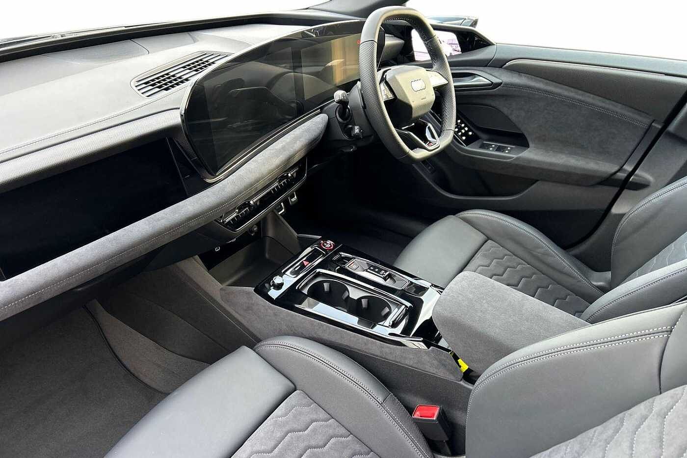 Used Audi A6 e-tron Avant 2025 for sale - 77124822: Photo 2