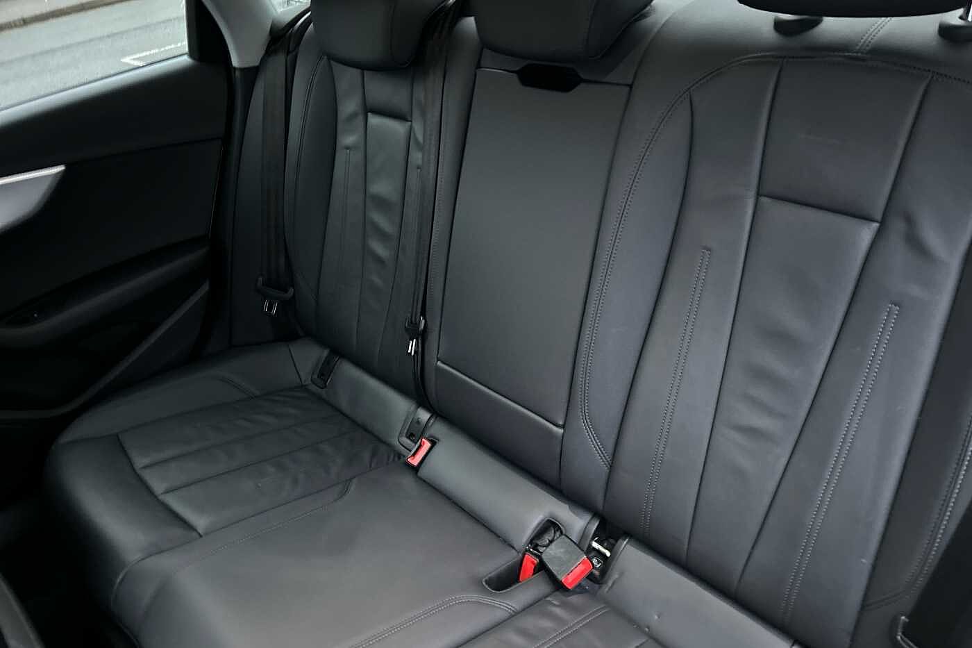 Used Audi A4 2021 for sale - 76389726: Photo 8