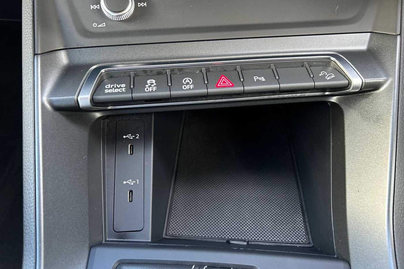 Used Audi Q3 2023 for sale - 76800401: Photo 15