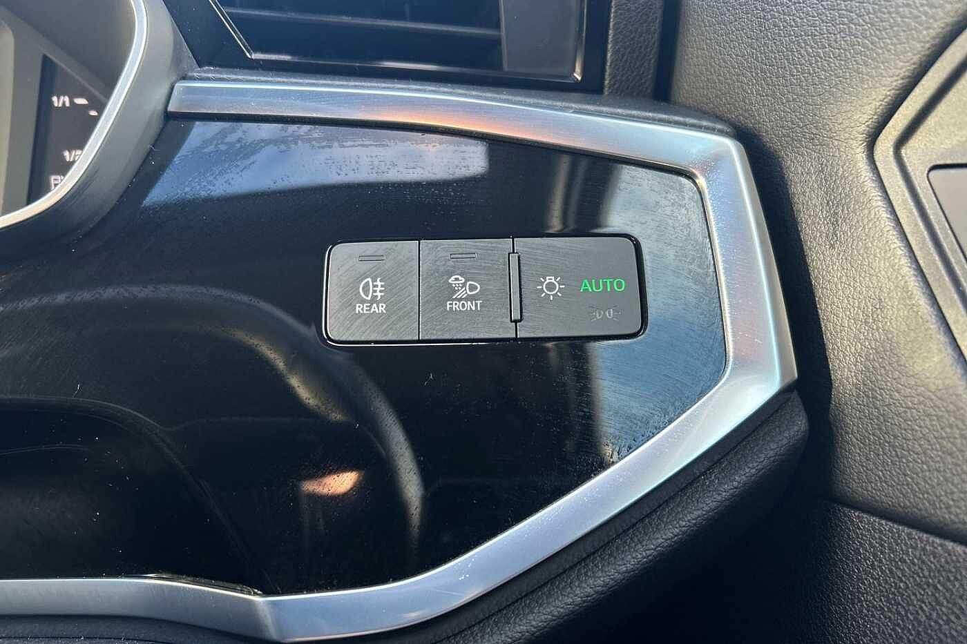 Used Audi Q3 2023 for sale - 76800401: Photo 17