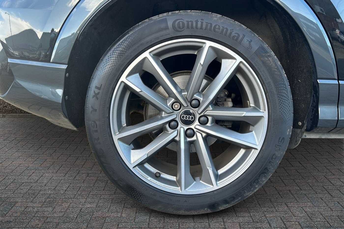 Used Audi Q3 2023 for sale - 76800401: Photo 5