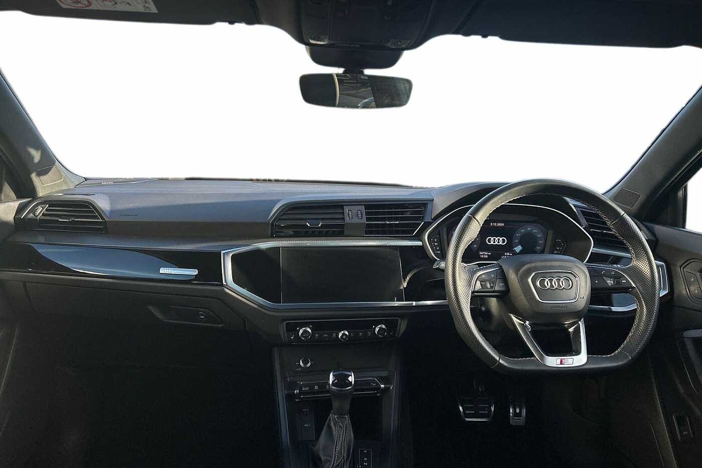 Used Audi Q3 2023 for sale - 76800401: Photo 9