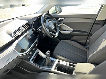 Used Audi Q3 2022 for sale - 76123896: Photo