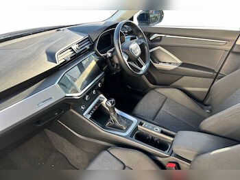 Used Audi Q3 2023 for sale - 76716746: Photo