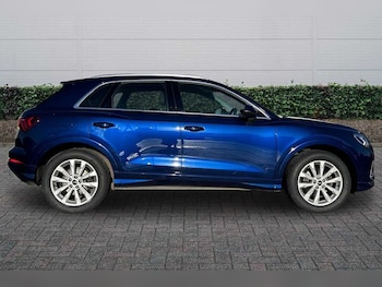 Used Audi Q3 2023 for sale - 76716746: Photo
