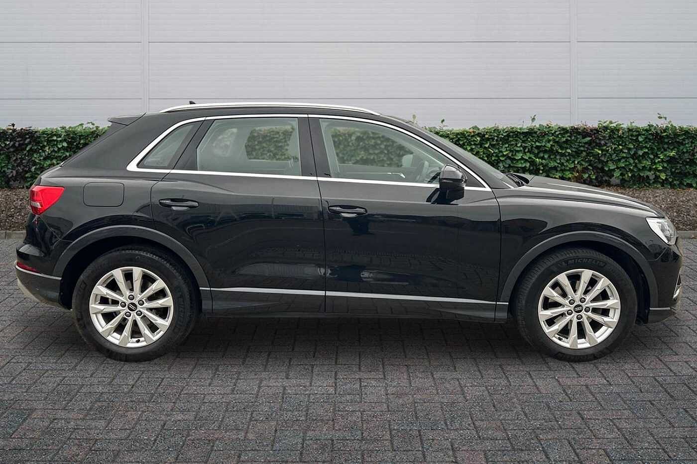 Used Audi Q3 2023 for sale - 77030971: Photo 4