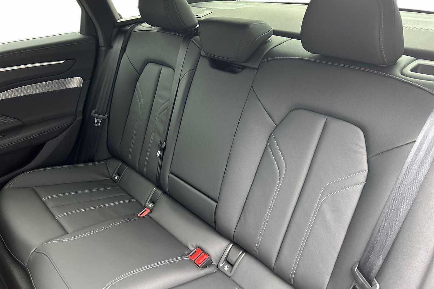 Used Audi A6 Saloon 2025 for sale - 77046392: Photo 10