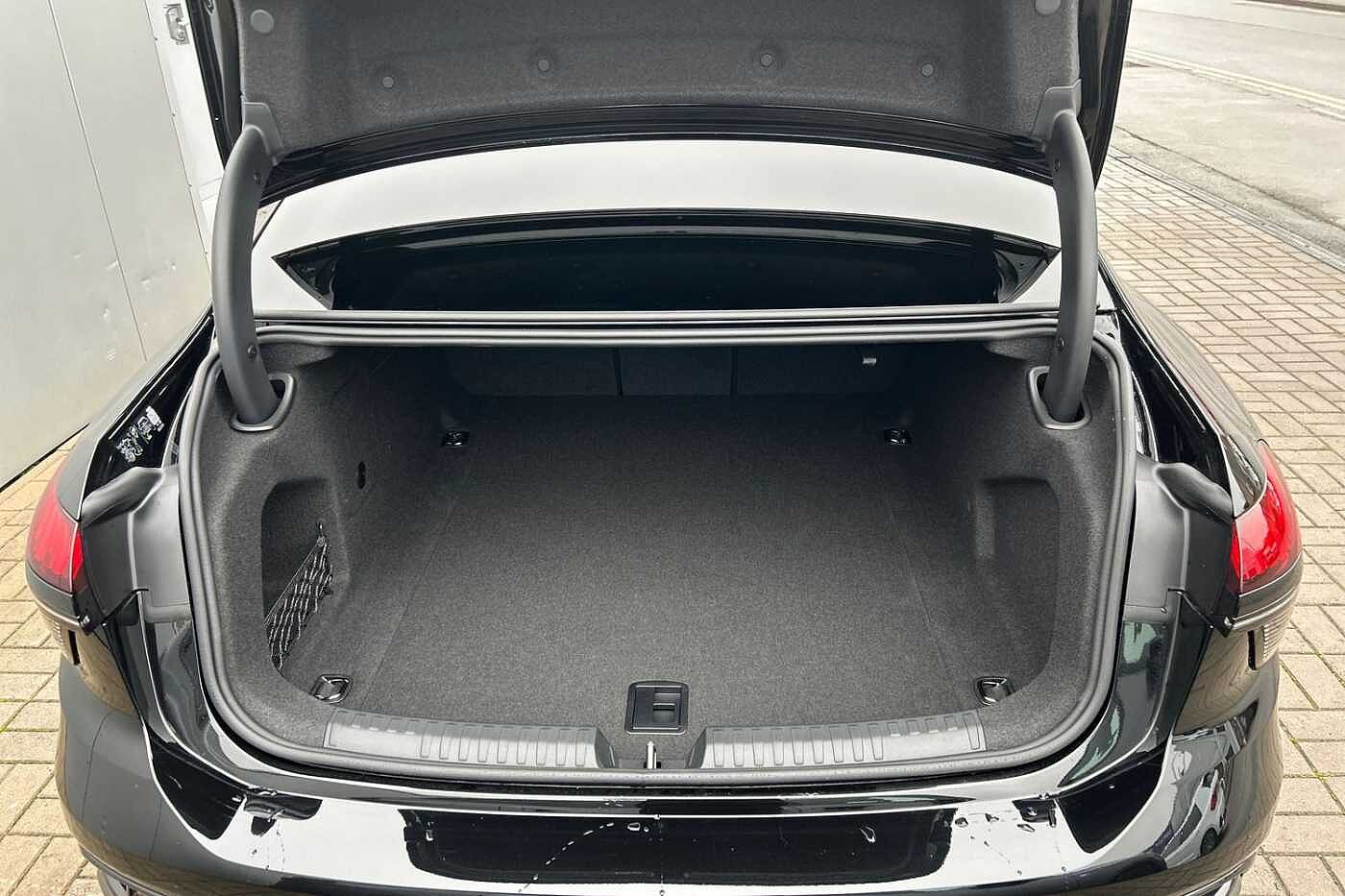 Used Audi A6 Saloon 2025 for sale - 77046392: Photo 11