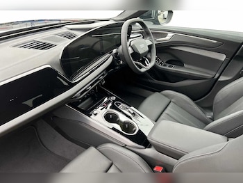 Used Audi A6 Saloon 2025 for sale - 77046392: Photo