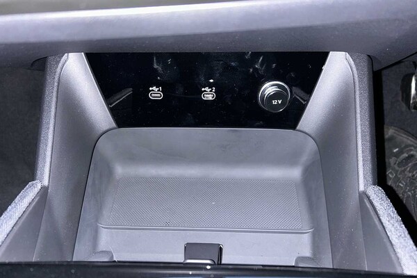 Used Audi Q6 e-tron 2024 for sale - 73350377: Photo 15