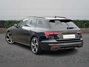 Used Audi A4 2024 for sale - 77013620: Photo