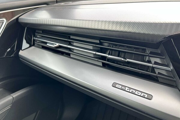 Used Audi Q4 e-tron 2025 for sale - 74811990: Photo 13