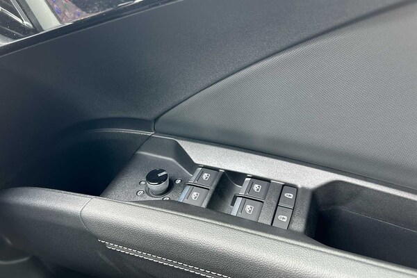 Used Audi Q4 e-tron 2025 for sale - 74811990: Photo 18