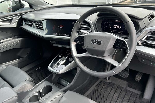 Used Audi Q4 e-tron 2025 for sale - 74811990: Photo 6