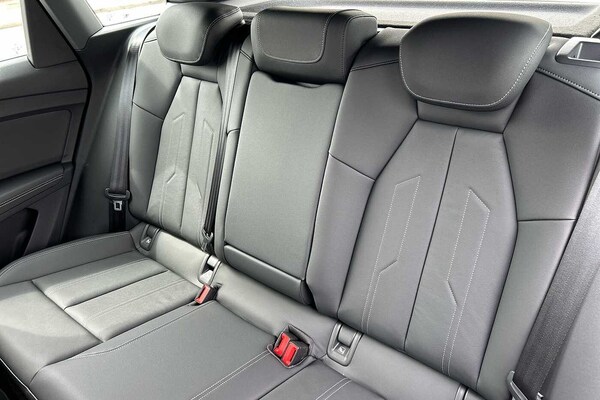 Used Audi Q4 e-tron 2025 for sale - 74811990: Photo 8