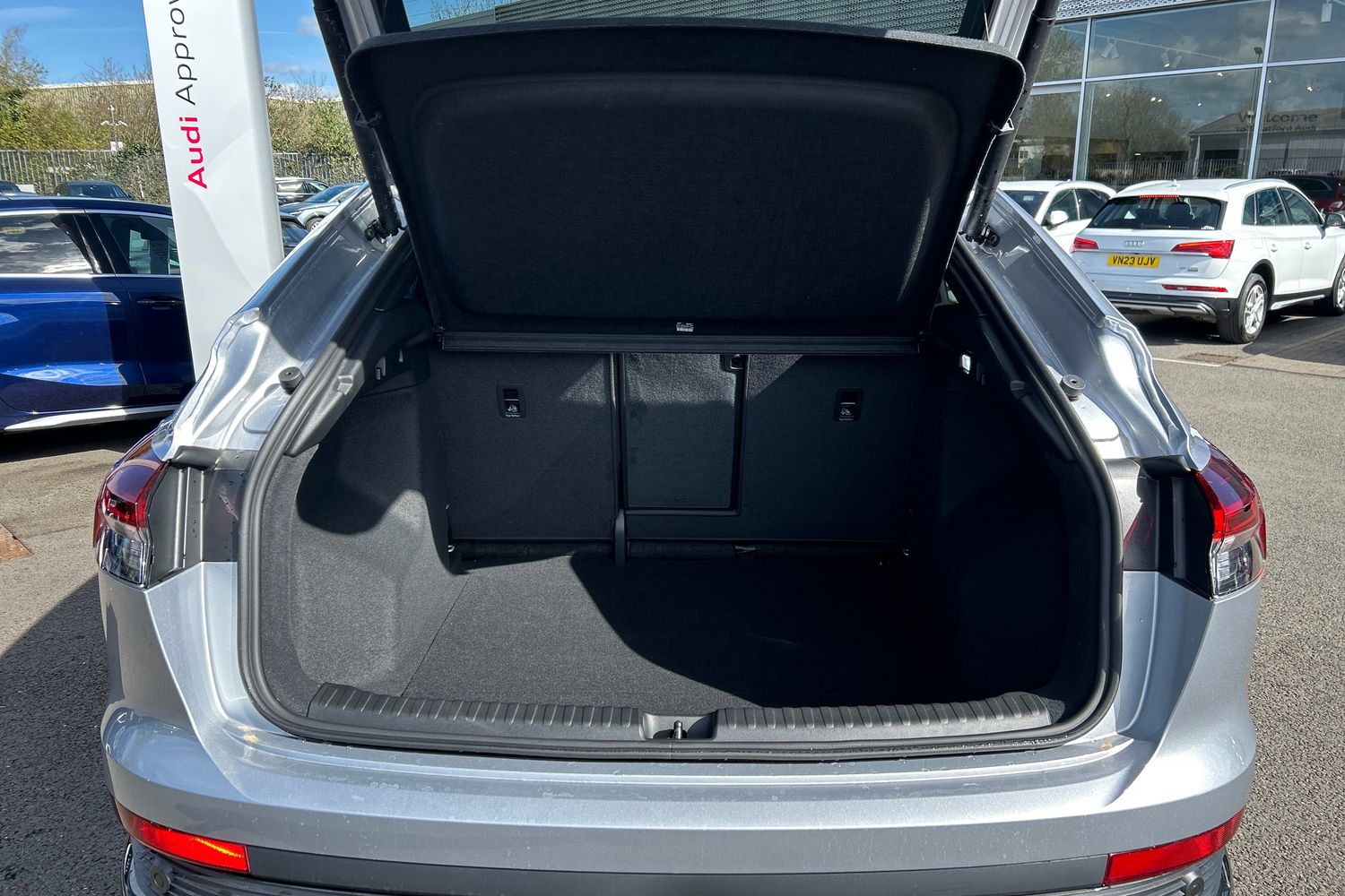 Used Audi Q4 e-tron 2026 for sale - 78021773: Photo 10