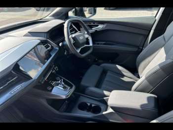 Used Audi Q4 e-tron 2025 for sale - 75116086: Photo