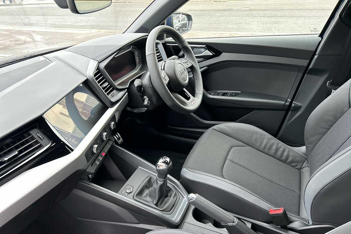 Used Audi A1 2025 for sale - 76730648: Photo 2