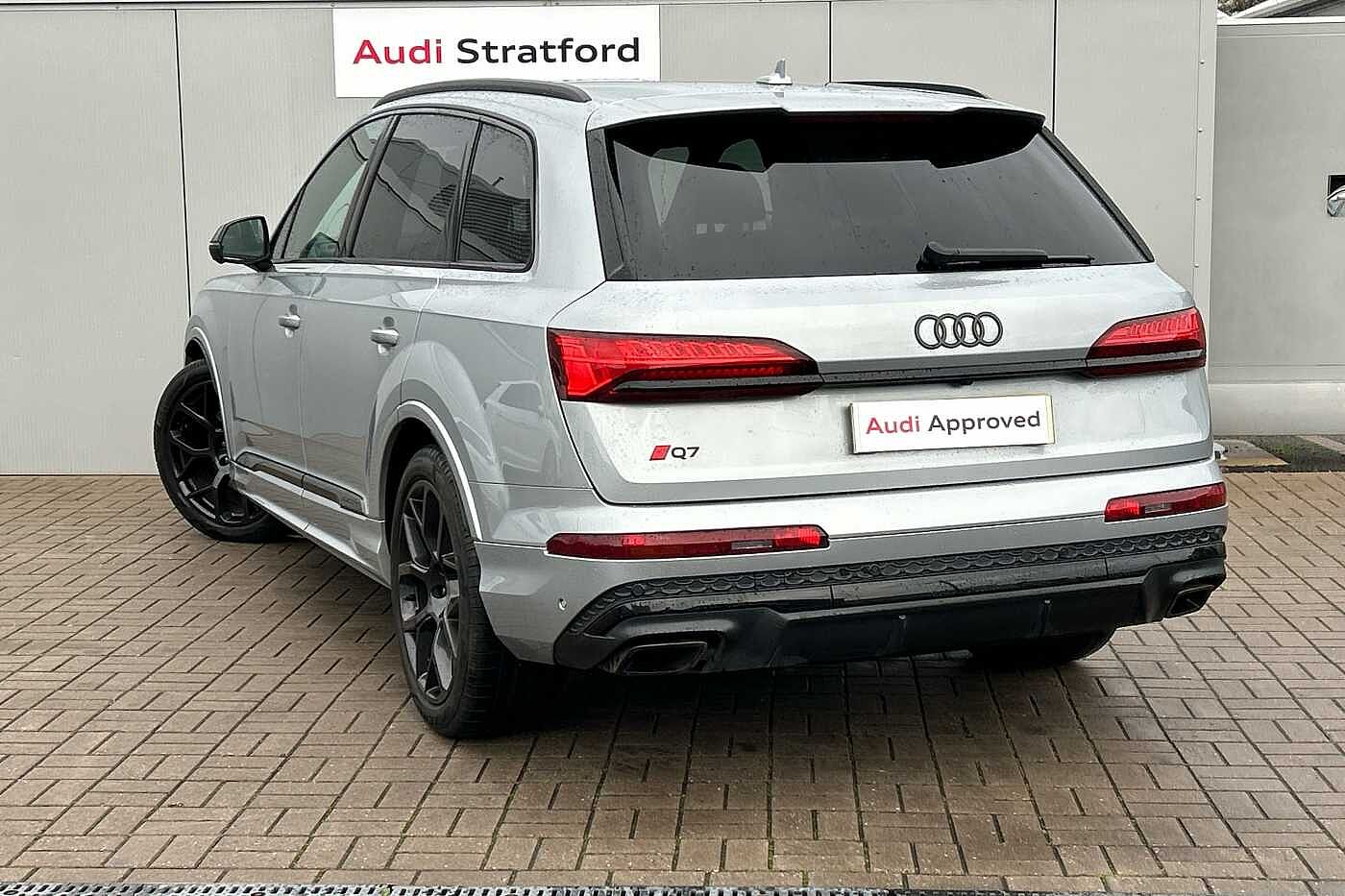 Used Audi Q7 2025 for sale - 76434273: Photo 3