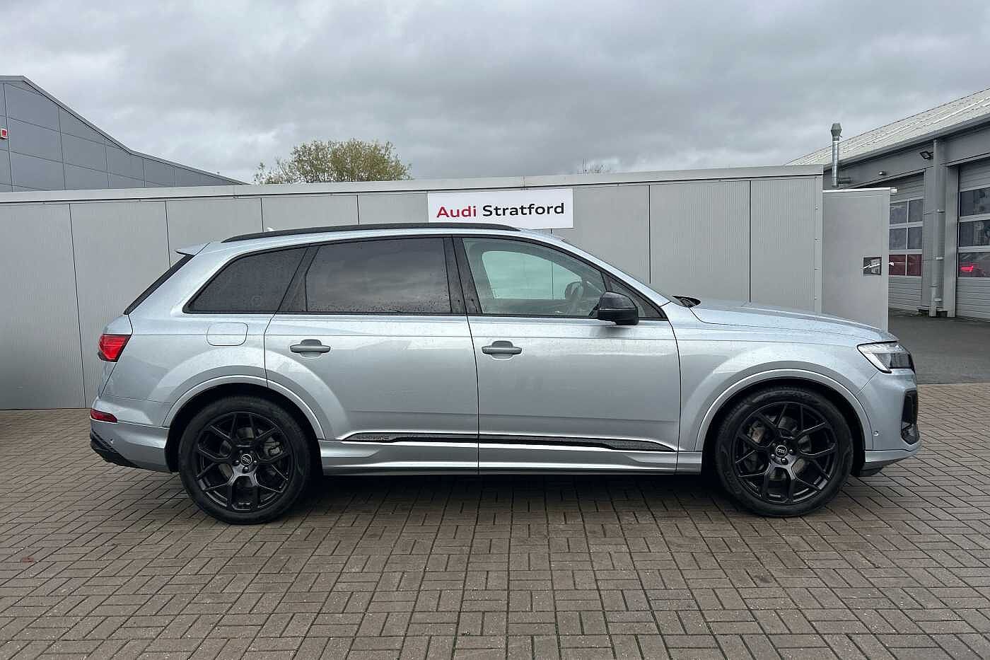 Used Audi Q7 2025 for sale - 76434273: Photo 4