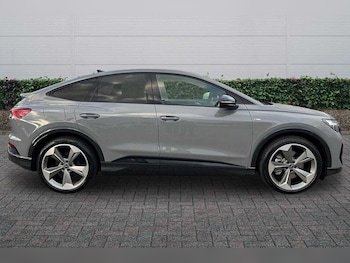 Used Audi Q4 e-tron 2025 for sale - 77177116: Photo