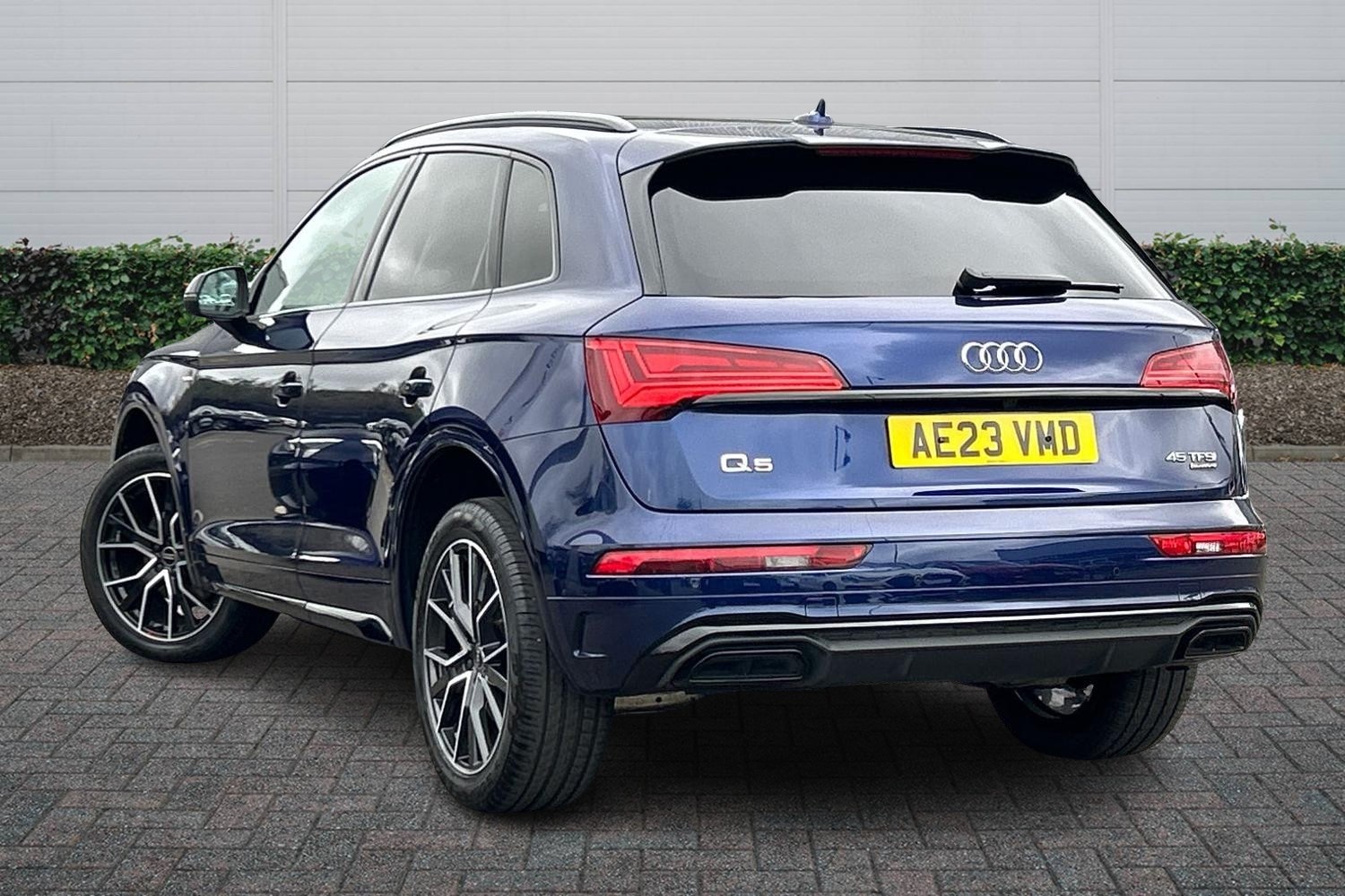 Used Audi Q5 2023 for sale - 77994906: Photo 2