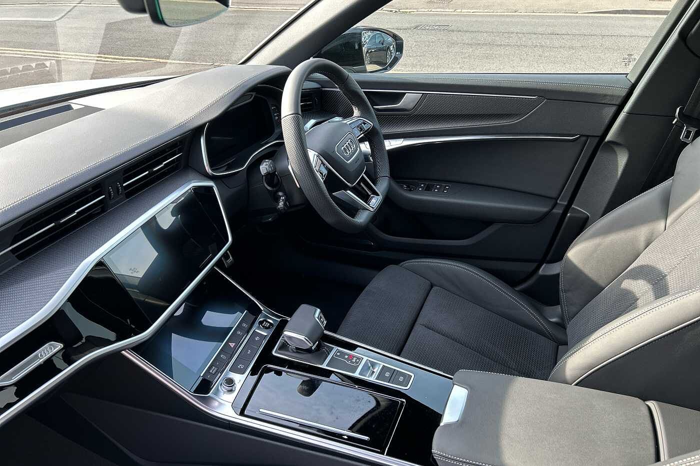 Used Audi A6 Avant 2025 for sale - 76216613: Photo 2