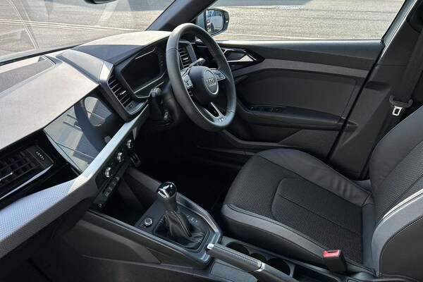 Used Audi A1 2025 for sale - 73743785: Photo 2
