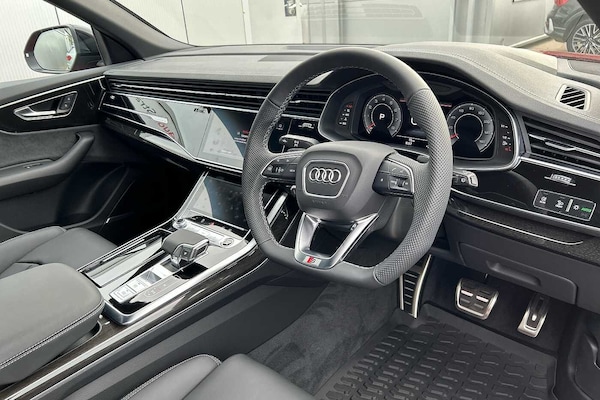 Used Audi Q8 2025 for sale - 75116101: Photo 6