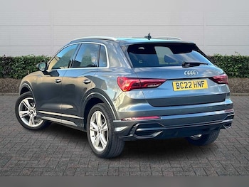 Used Audi Q3 2022 for sale - 77372479: Photo