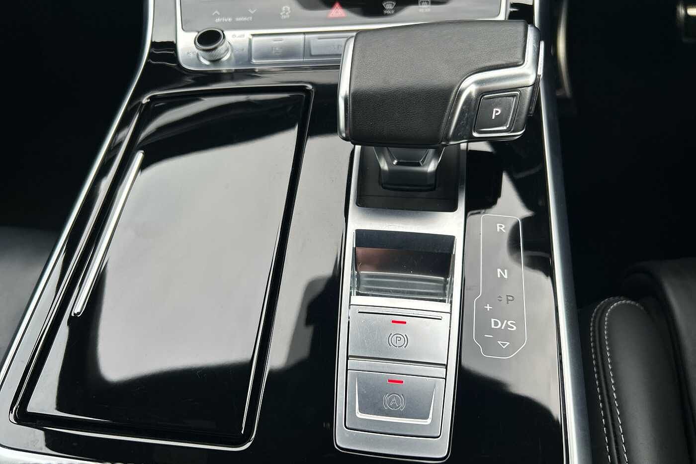 Used Audi Q8 2021 for sale - 76043968: Photo 17