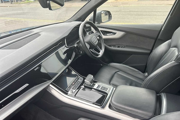 Used Audi Q7 2022 for sale - 76139626: Photo 2