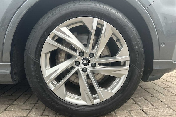 Used Audi Q7 2022 for sale - 76139626: Photo 5